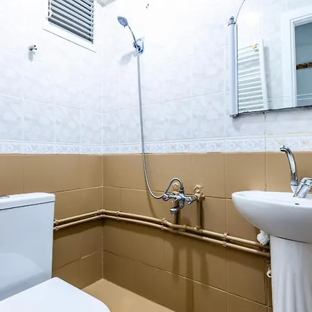 Appartement Cozy Flat W Balcony 15 Min To Emaar Mall